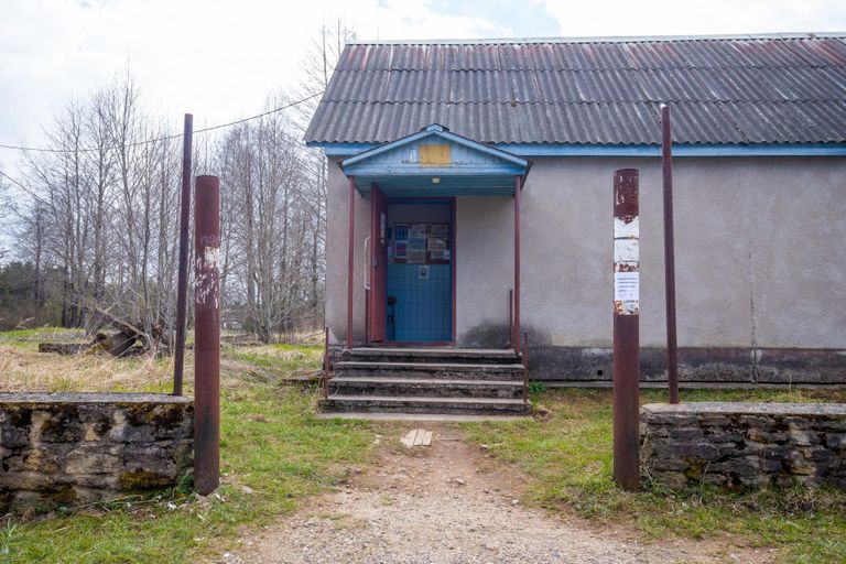 Petterristi külapood on suvel avatud iga päev.