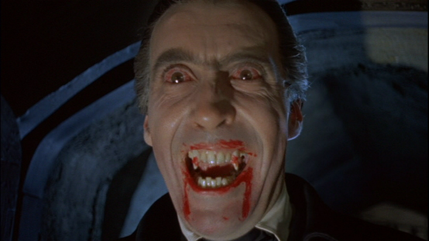Dracula (Christopher Lee).
