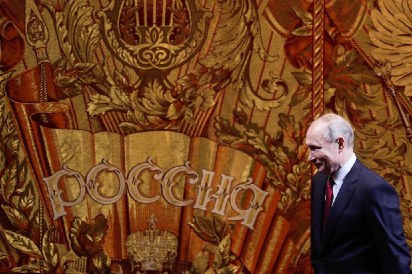 Venemaa eksperdid on veendunud, et Vladimir Putin jääb mingis vormis võimule ka pärast seda, kui tema ametiaeg presidendina 2024. aastal lõppeb.
