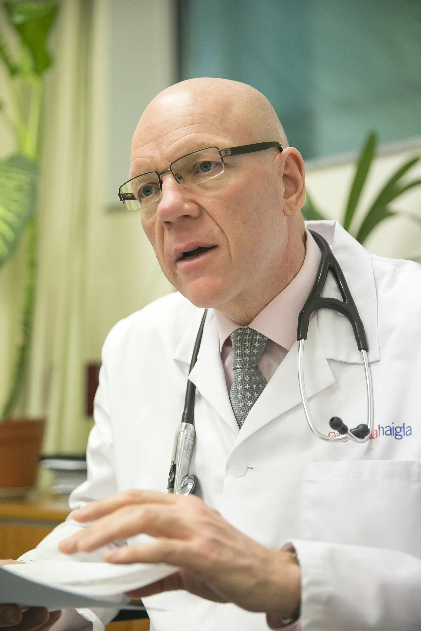 Kardioloog Margus Viigimaa ütleb, et istumine on uus suitsetamine.