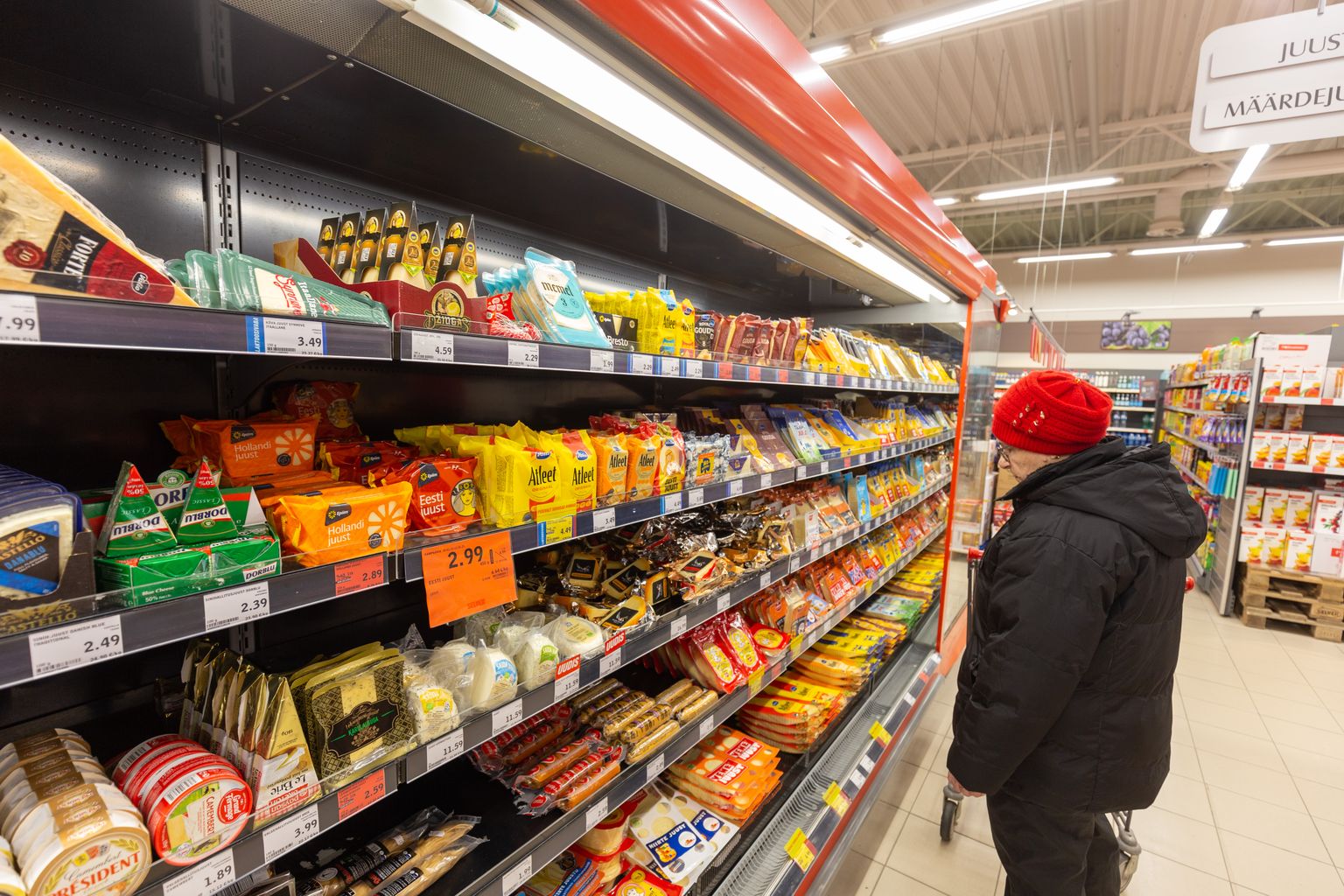 Цены на продукты питания были вторым по величине фактором годовой инфляции в марте после цен на жилье.
