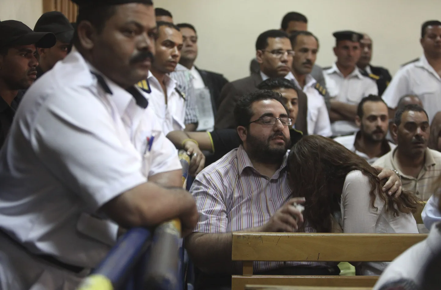 Egiptlastest kohtualuste lähedased ootavad otsust.