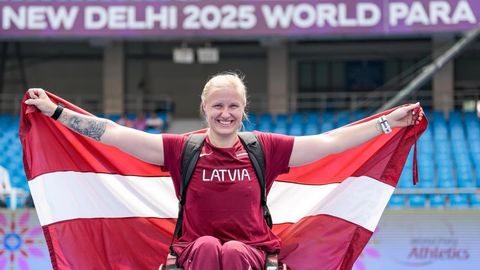 Krūmiņai zelts pasaules čempionātā paravieglatlētikā diska mešanas sacensībās