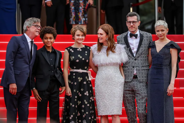 Cannes, 18. mai punane vaip, «Loveless»