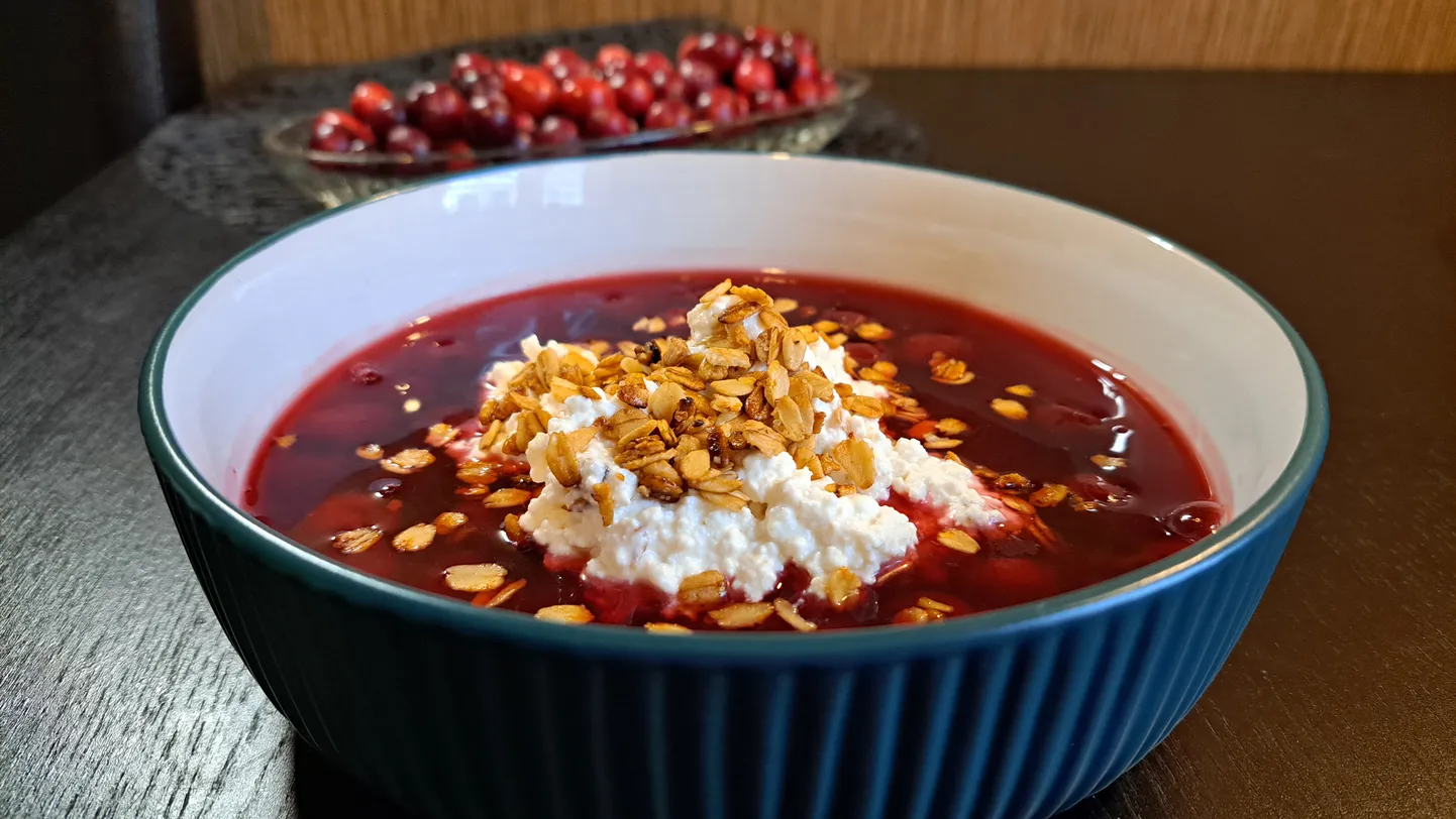 Biezpiena deserts ar ķīseli