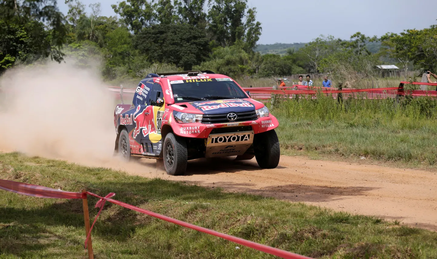 Nasser Al-Attiyah võitis 2017. aasta Dakari ralli avakatse.