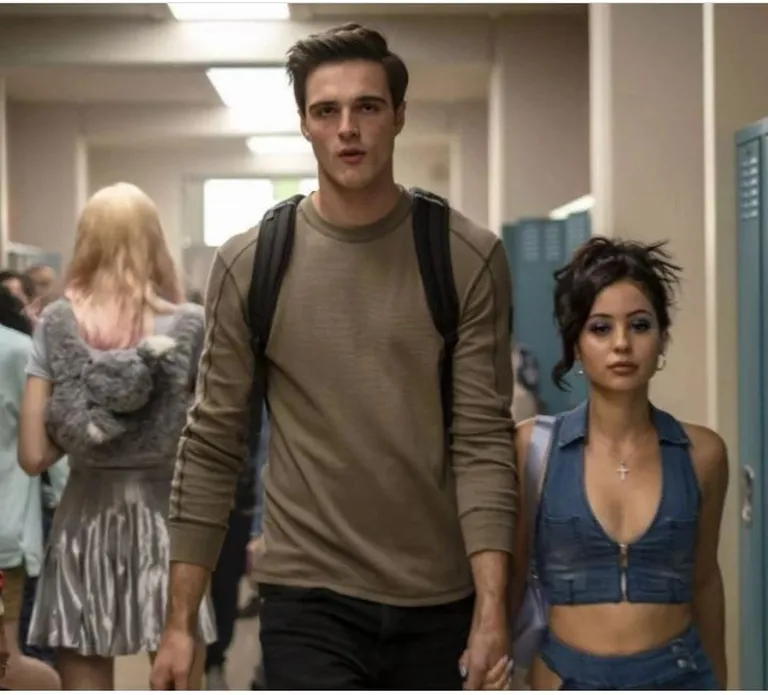 кадр из сериала «Эйфория»