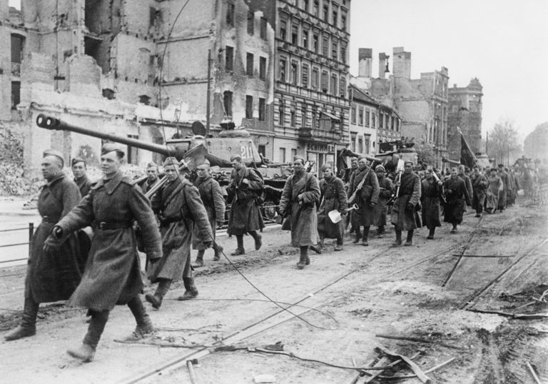 Nõukogude Punaarmee sõdurid 1945. aasta mais Berliinis.