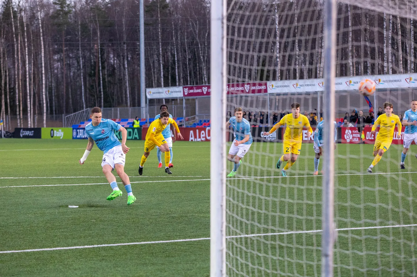Karikavõistluste veerandfinaal Paide Linnameeskond ja FC Kuressaare