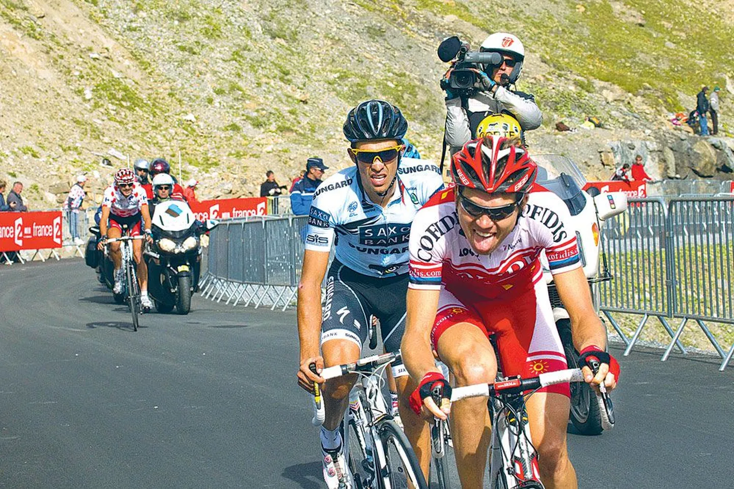 Aasta tagasi: Rein Taaramäe ees, Alberto Contador järel. Tuleval aastal saame sõidule kaasa elada oma kommentaatorite vahendusel, võib-olla ütleb sõna sekka Jaan Kirsipuu.