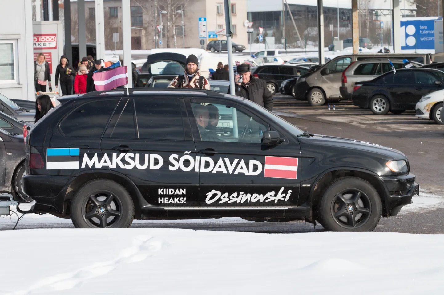 Sotsiaalmeedias alguse saanud üleskutse koondas üle Eesti tuhandeid inimesi.