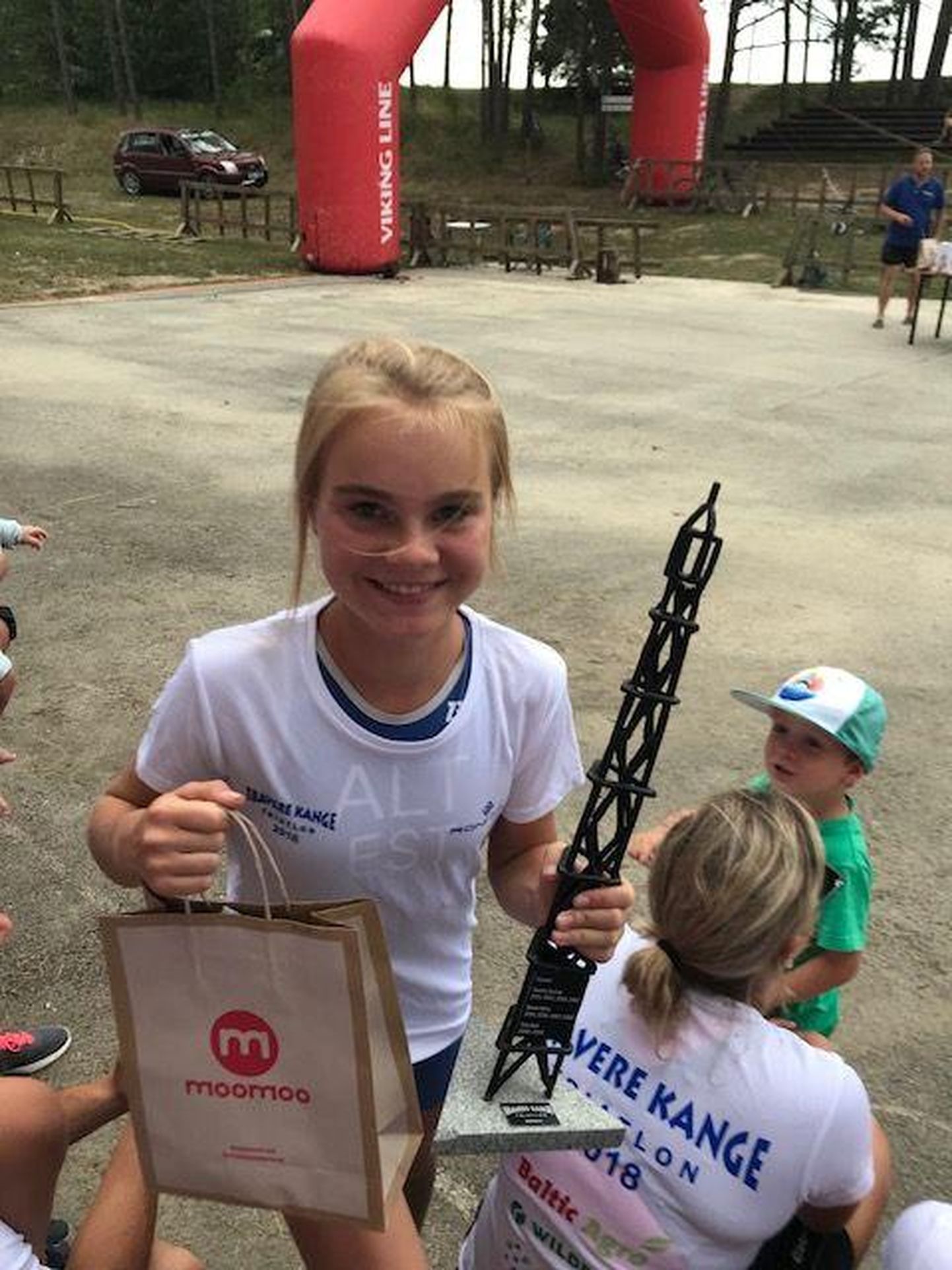 12-aastane Maria Liis Alt võitis sel aastal ka Tartu Milli triatloni ning krooniti Eesti meistriks ühe kilomeetri jooksus.