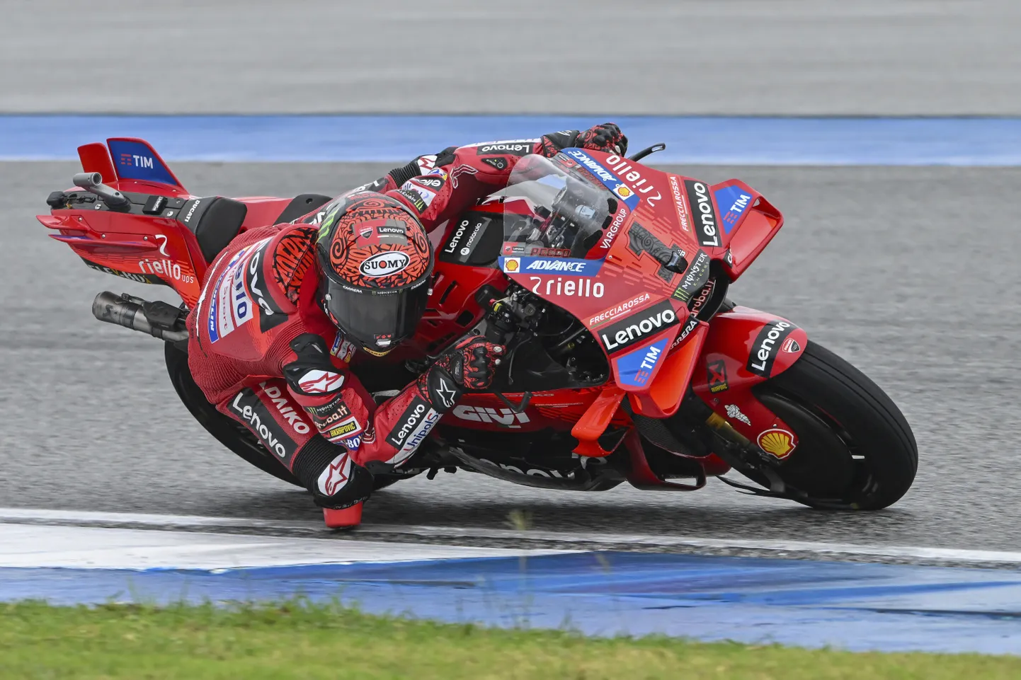 Itālijas motosportists Frančesko Banjaja