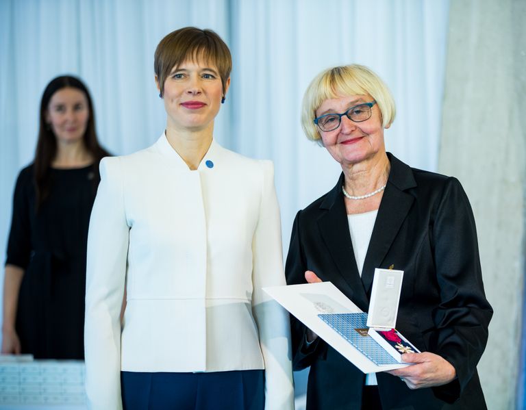 Valgetähe IV klassi teenetemärgi sai Eesti Maaülikooli professor ja teadusprorektor Anne Luik.