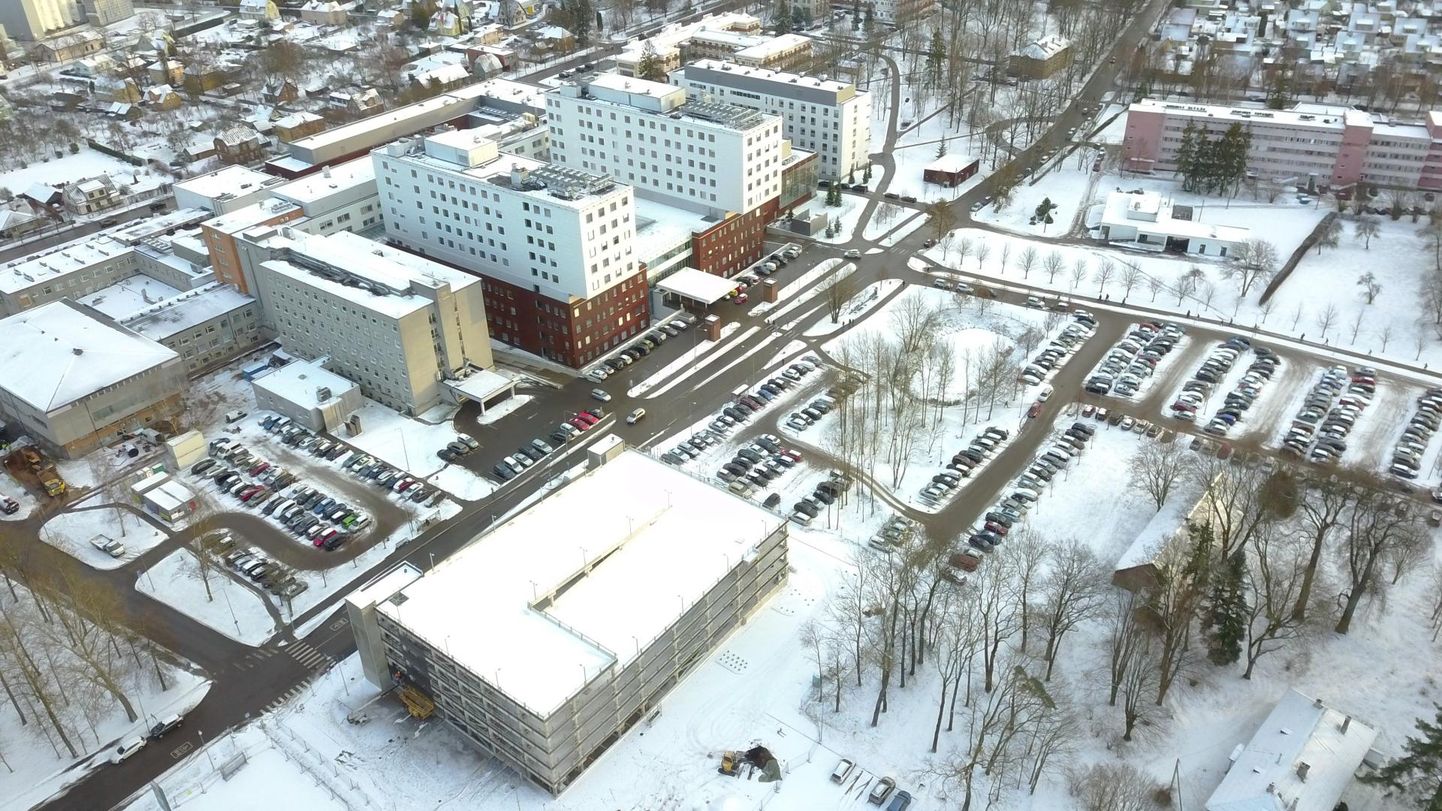 Kaasreisija toimetati Tartu Ülikooli kliinikumi kontrolli. Foto on illustratiivne.