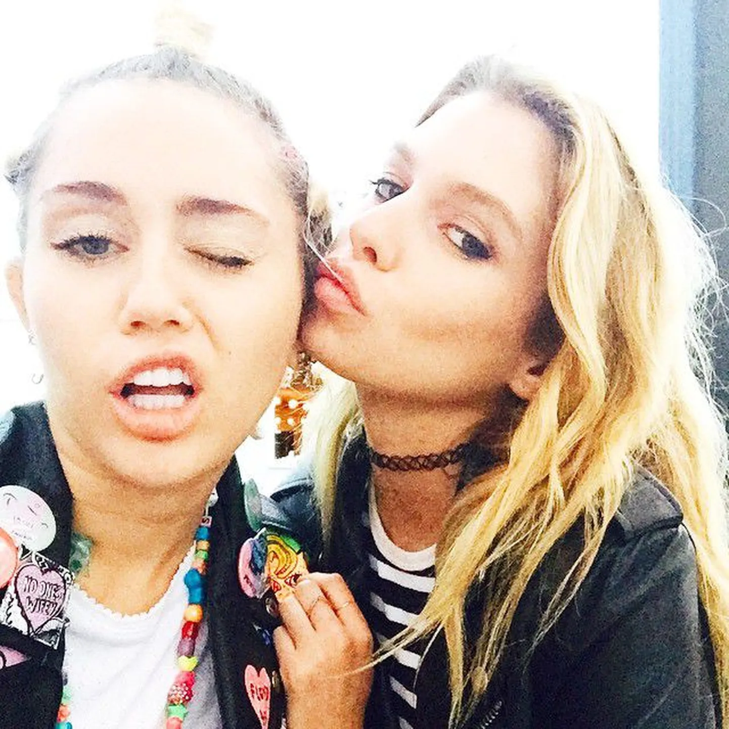 Miley Cyrus ja Stella Maxwell