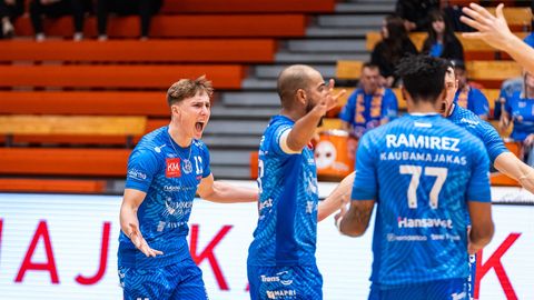 Blokipeo korraldanud Pärnu võrkpalliklubi kinnitas Balti liigas liidrikohta