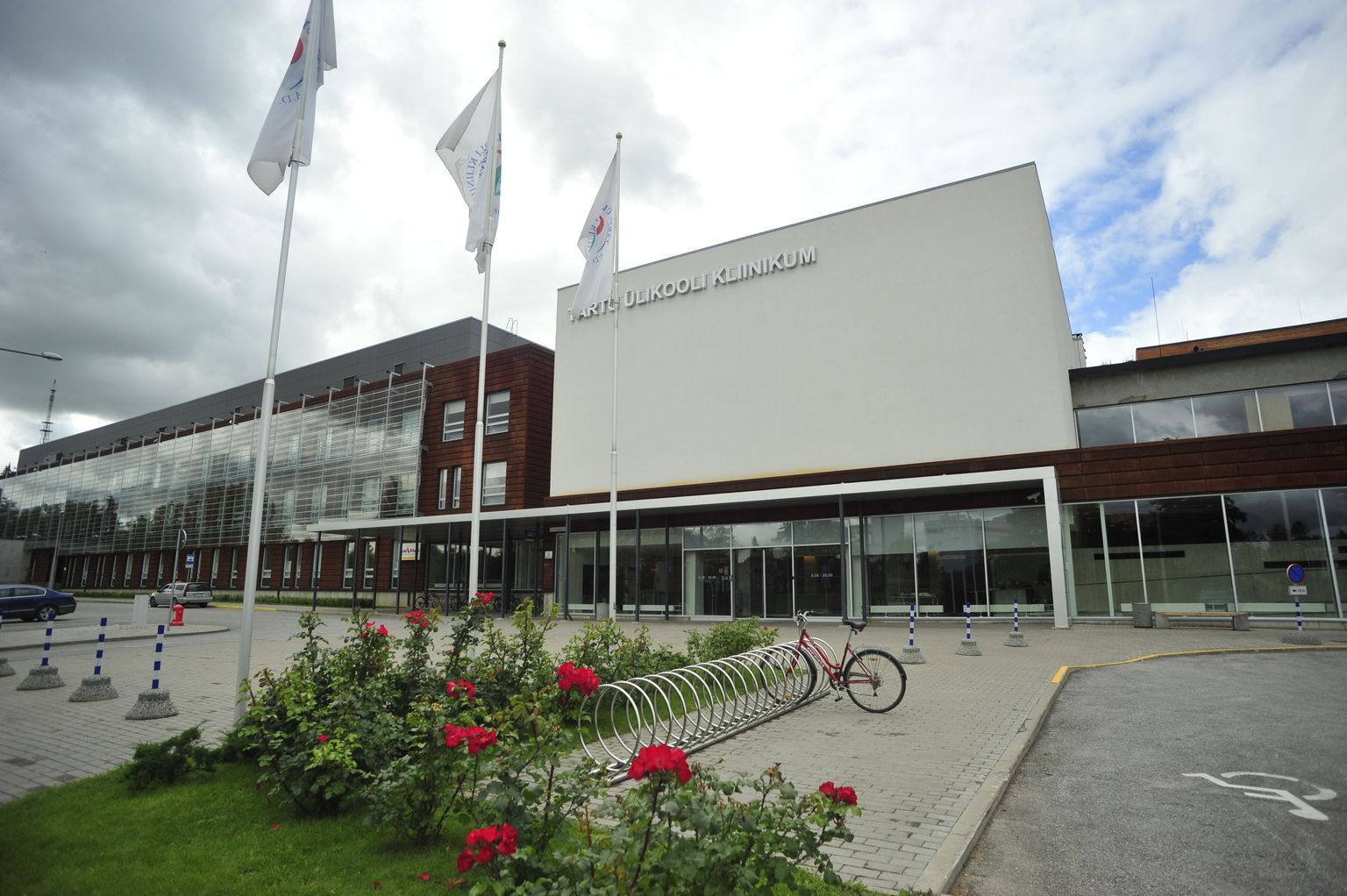 Lastefond asub Tartu Ülikooli Kliinikumi hoones aadressiga Puusepa 1A.