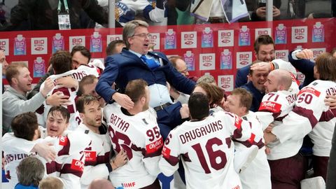 TESTS AR BALVU ⟩ Vai atceries Latvijas lielākās uzvaras pasaules hokeja čempionātos?